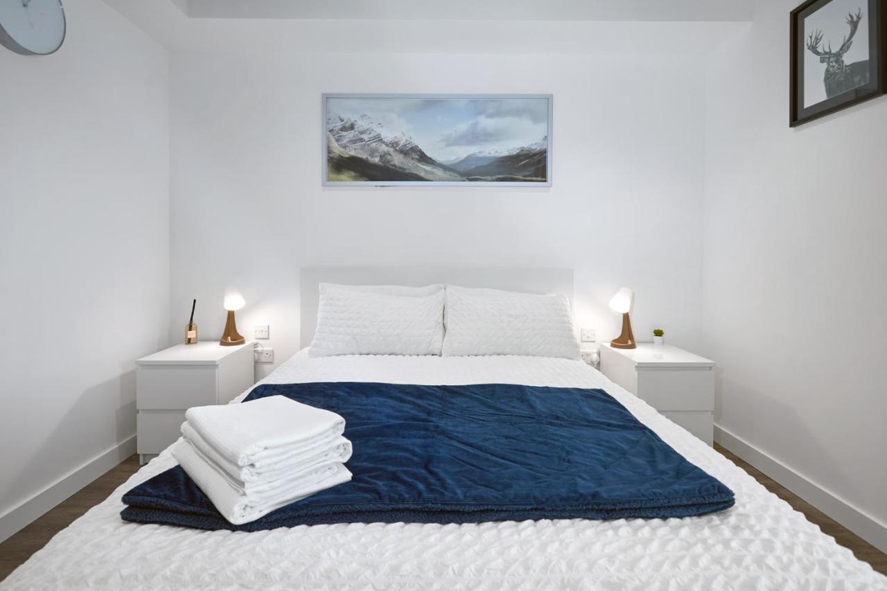 Morden Lovely 3Bedroom Apartment London Abbey Wood Extérieur photo