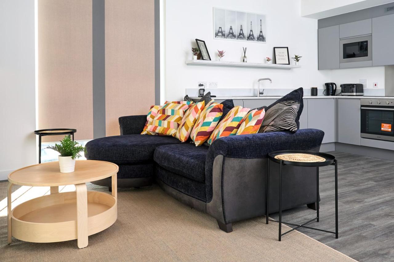 Morden Lovely 3Bedroom Apartment London Abbey Wood Extérieur photo