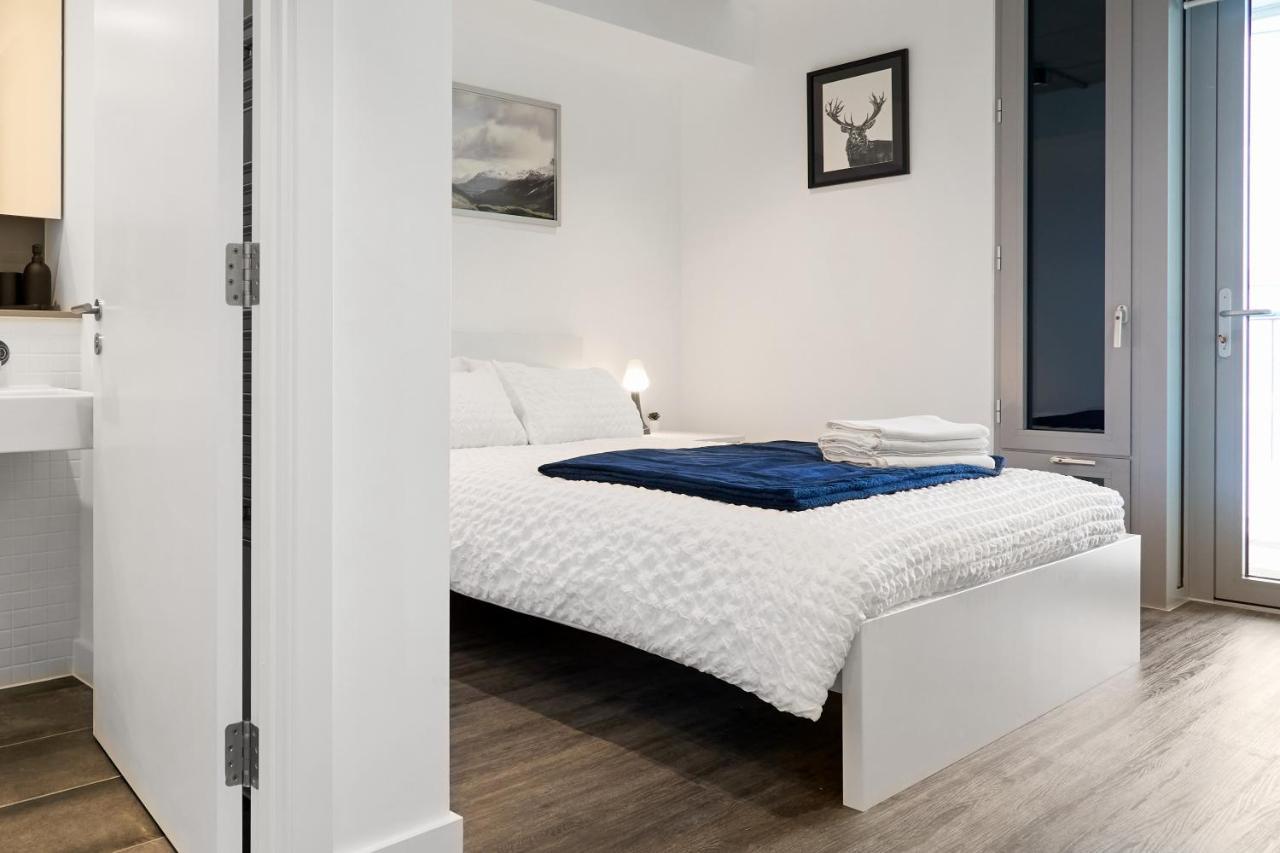 Morden Lovely 3Bedroom Apartment London Abbey Wood Extérieur photo